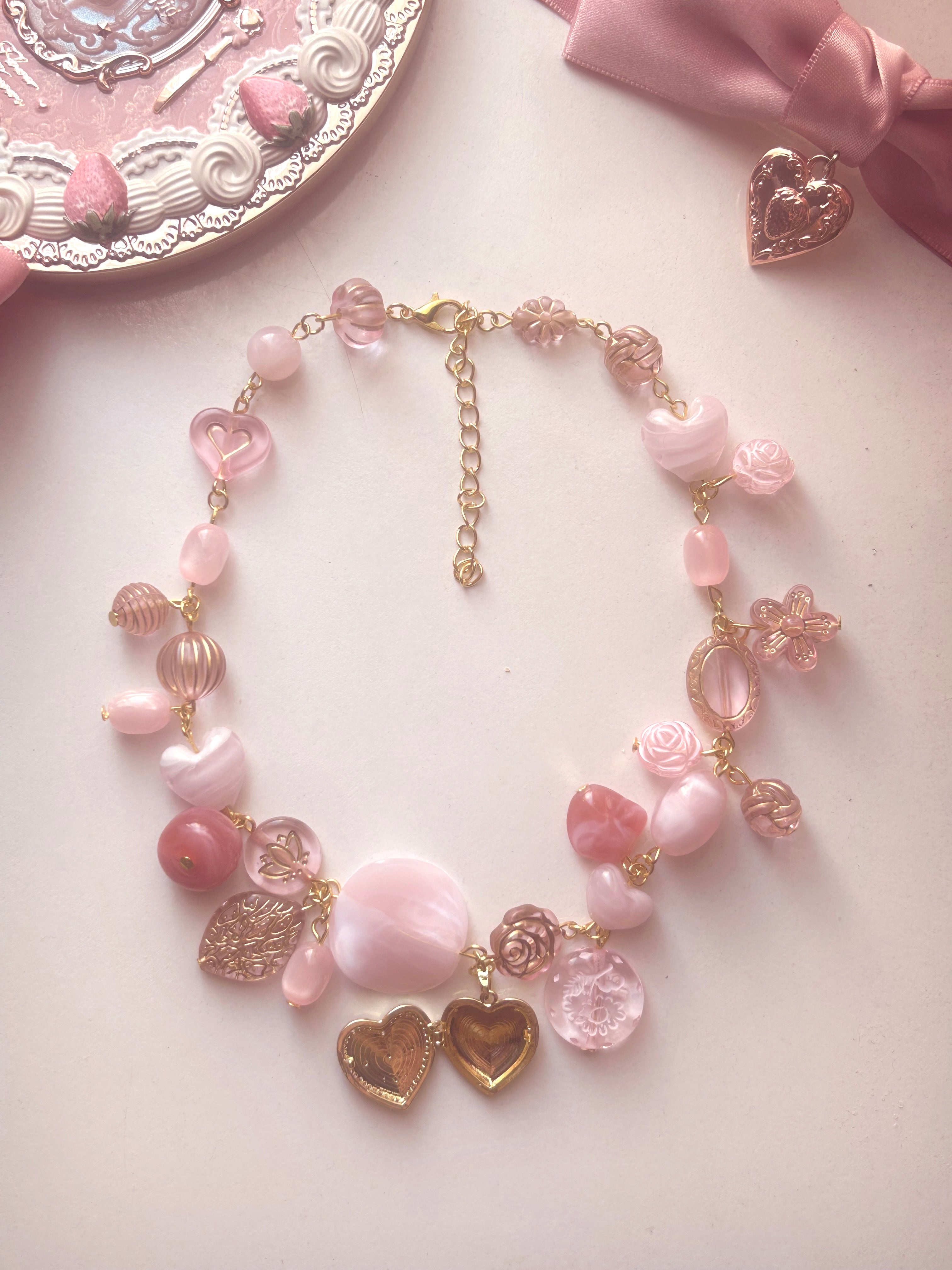 ꨄ𝐓𝐡𝐞 𝐋𝐨𝐯𝐞 𝐊𝐞𝐞𝐩𝐞𝐫ꨄ