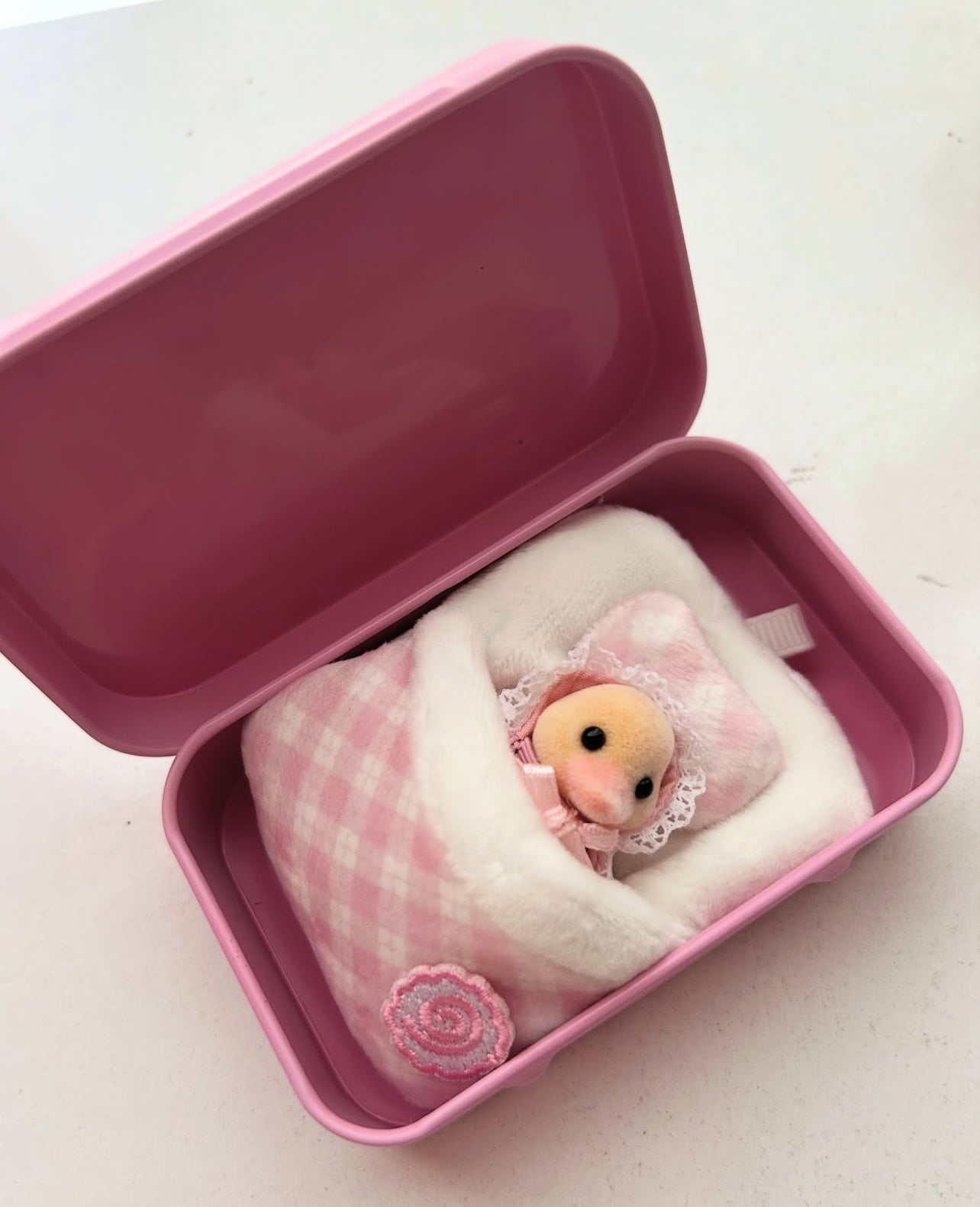 𝐏𝐢𝐧𝐤 𝐀𝐥𝐭𝐨𝐢𝐝 𝐓𝐢𝐧 𝐁𝐨𝐱𝐞𝐬